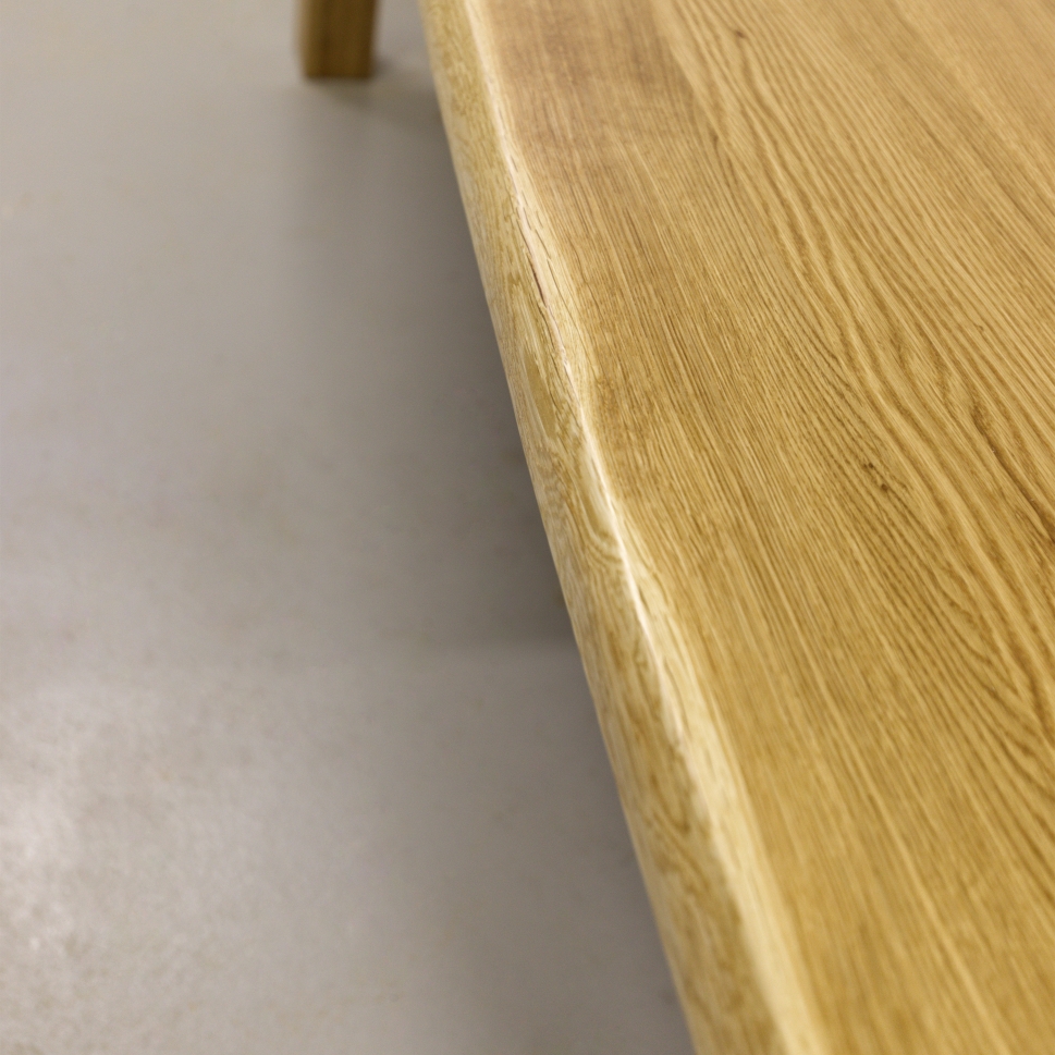 Jídelní stůl Teris