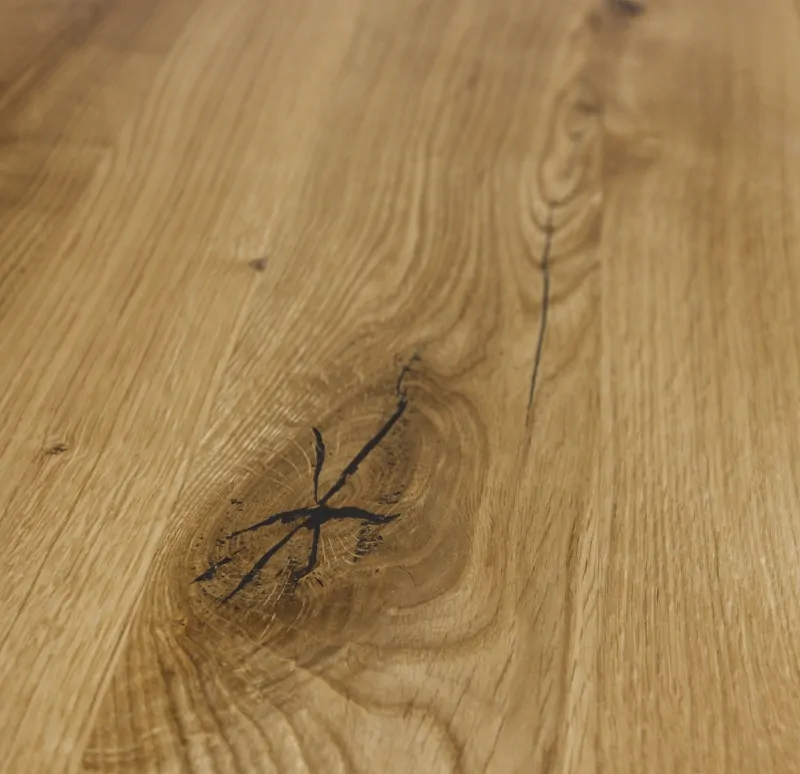 Jídelní stůl Jiras